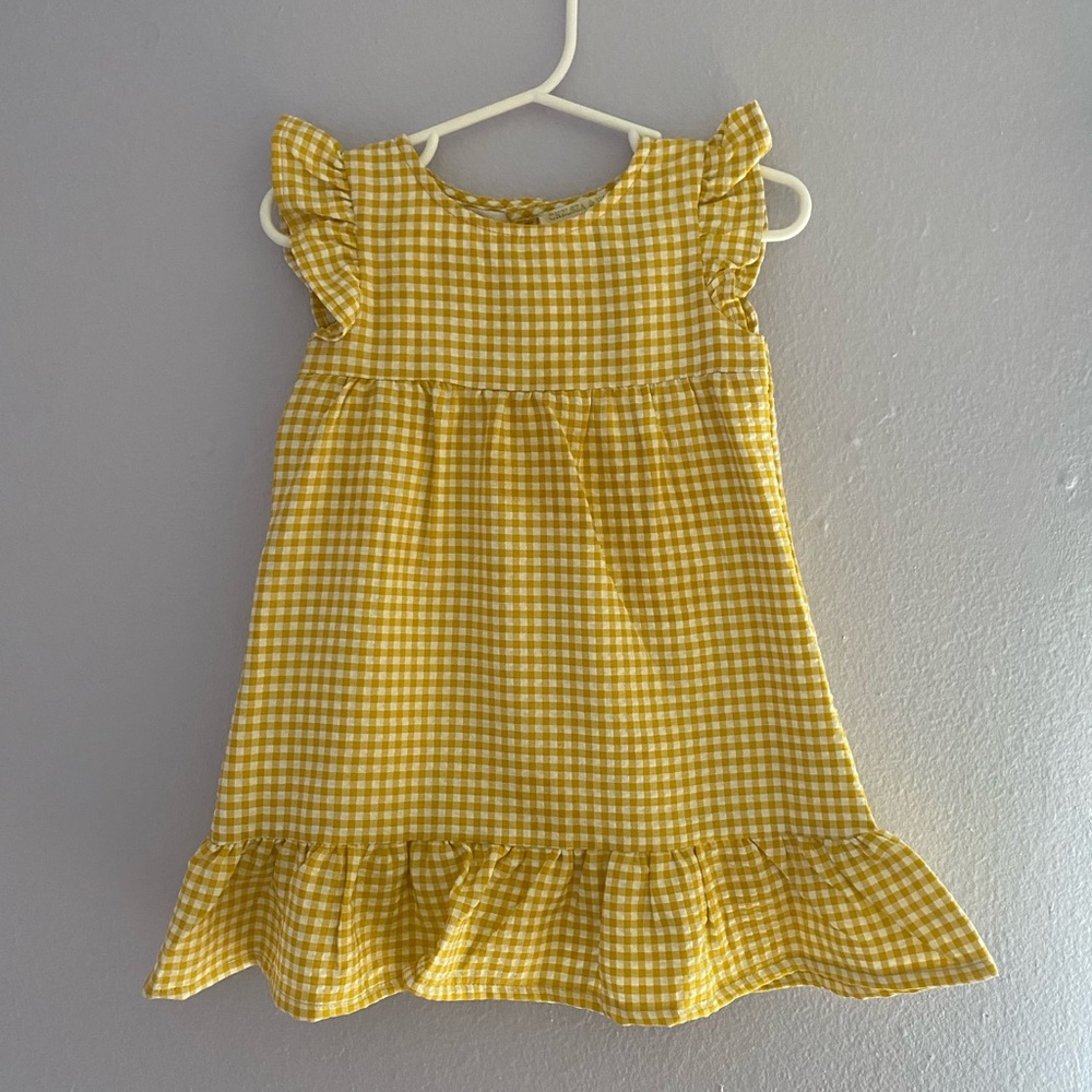 Chelsea & Violet - yellow and white dress.